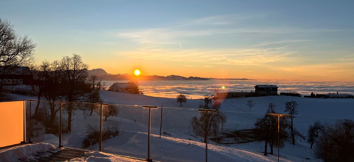 Sonnendestination: Der Bodensee im Nebel, Sonne in Eichenberg